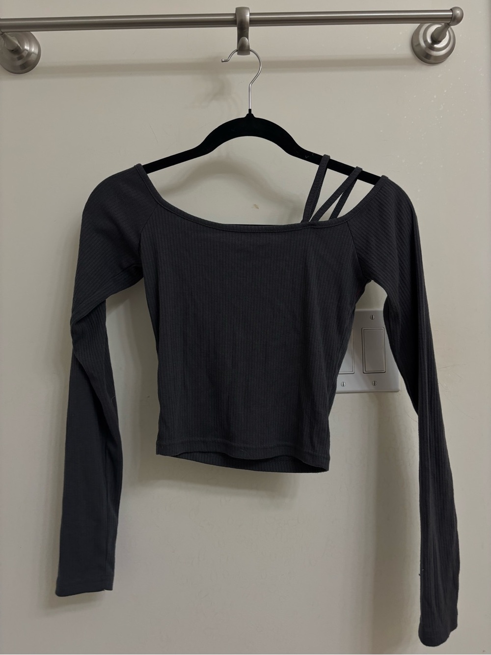 Asymmetric One-Shoulder Ribbed Long Sleeve Top - Black
